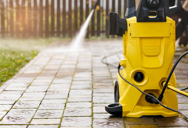 Playground Equipment Cleaning in Silvis, IL