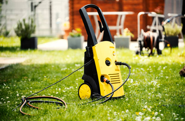 Best Animal Enclosure Cleaning  in Svis, IL